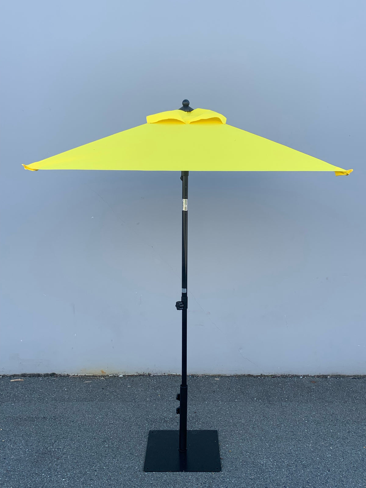 Balsam 7ft (42") Patio Umbrella